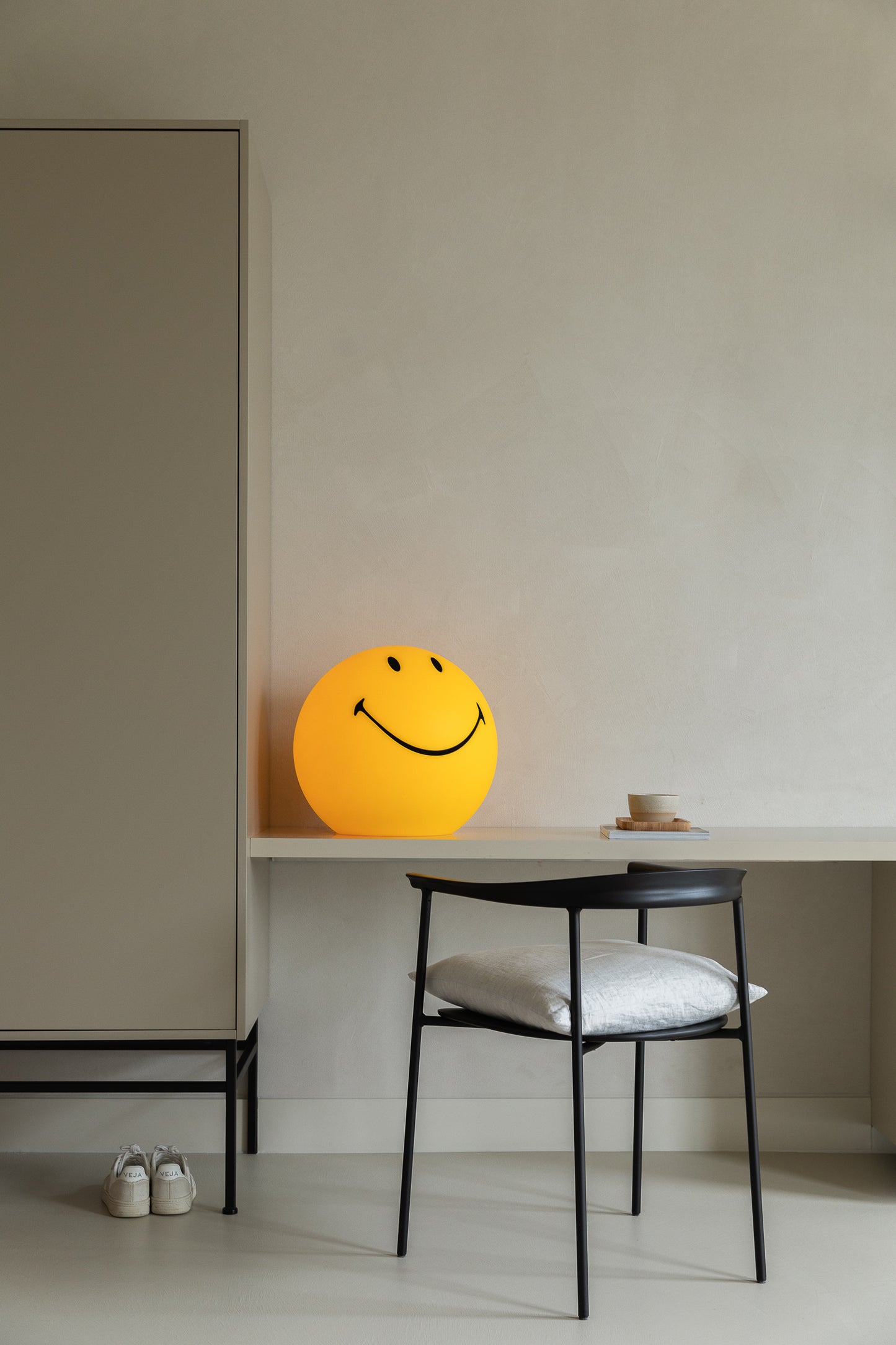 Mr Maria Smiley High Light